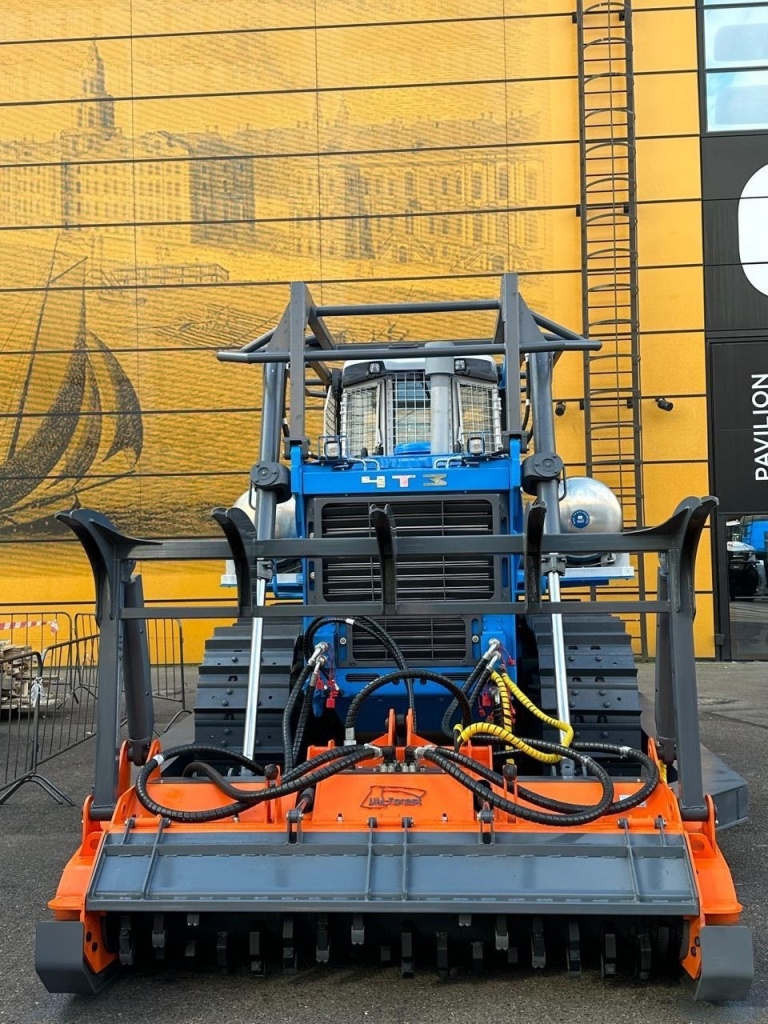 Б14 ЭМТ с мульчером на спг.jpg Б14 ЭМТ с мульчером на спг.jpg